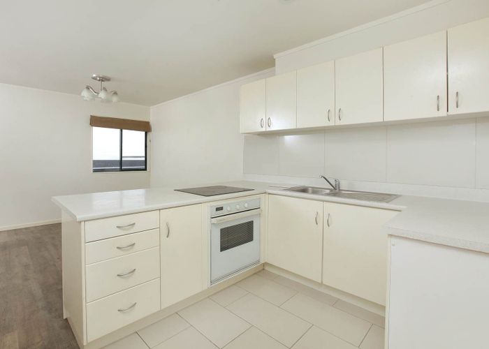  at 6 Boardman Lane, Eden Terrace, Auckland City, Auckland