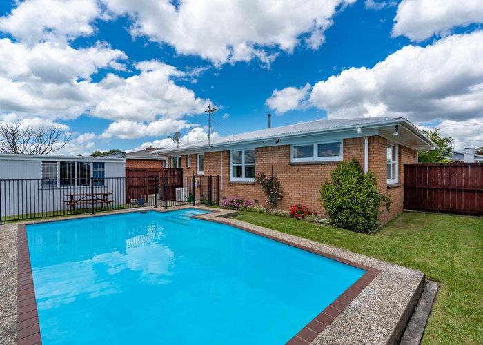  at 19 Laurence Street, Queenwood, Hamilton, Waikato