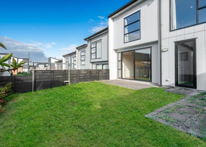  at 34 Tihema Lane, Westgate, Waitakere City, Auckland