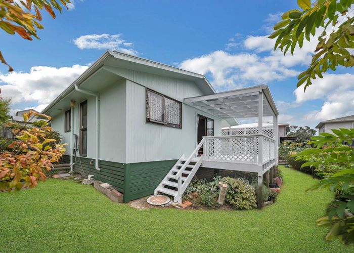  at 13A Lancaster Road, Beach Haven, North Shore City, Auckland
