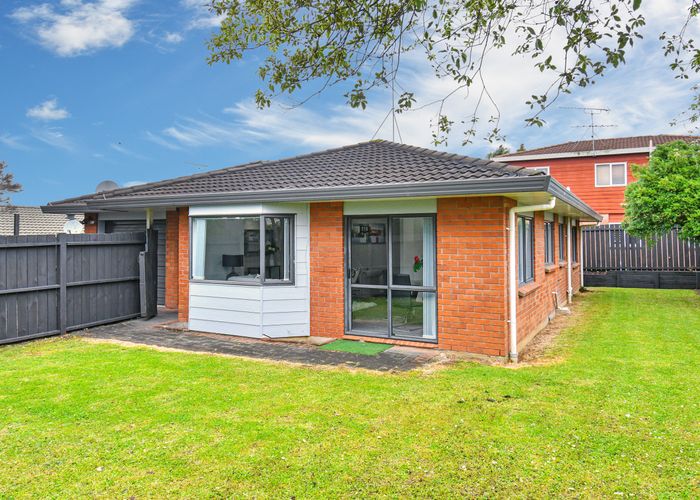  at 30 Koru Street, Mangere Bridge, Auckland