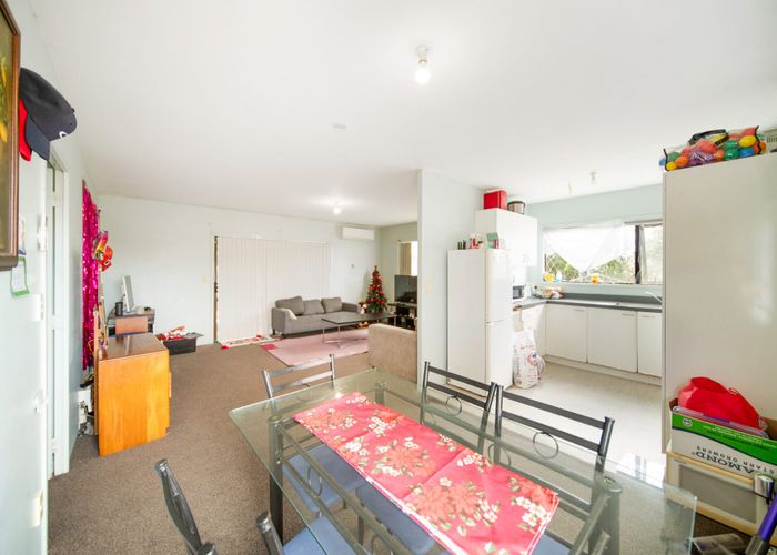  at 2/35 Trimdon Street, Randwick Park, Auckland