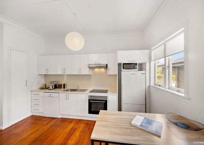  at 4/2 Rawene Avenue, Westmere, Auckland City, Auckland