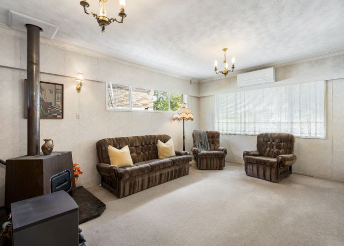  at 6/95 Te Atatu Road, Te Atatu South, Waitakere City, Auckland