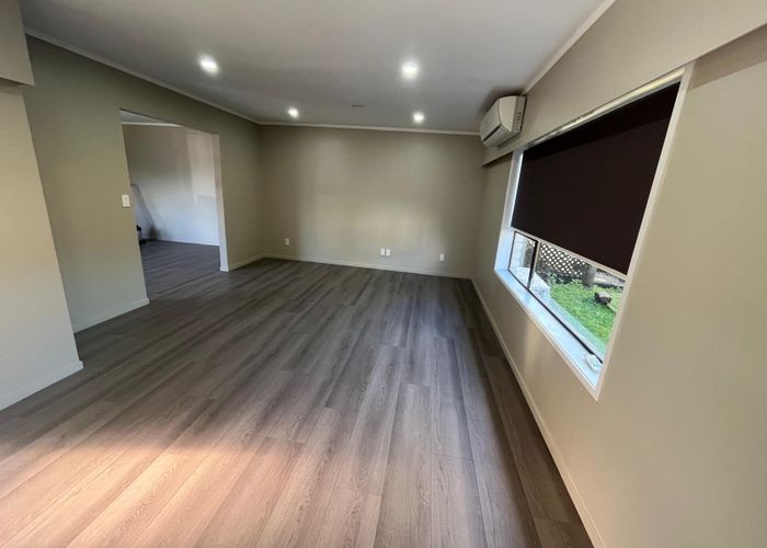  at 2/27 Derrimore Heights, Clover Park, Manukau City, Auckland