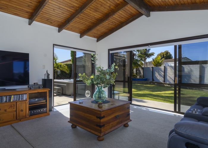  at 139 Windermere Drive, Poike, Tauranga