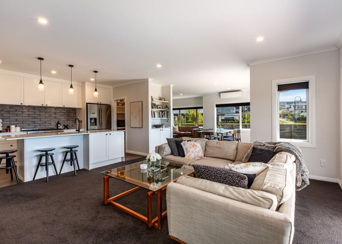  at 25 Ken Douglas Drive, Aotea, Porirua