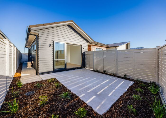  at 124 PEPENE AVE "WAIATA SHORES", Takanini, Papakura, Auckland
