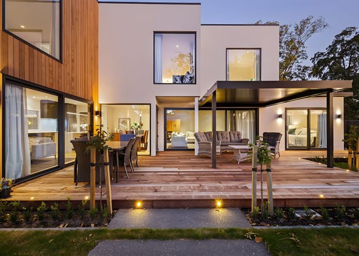  at 30B Glandovey Road, Fendalton, Christchurch City, Canterbury