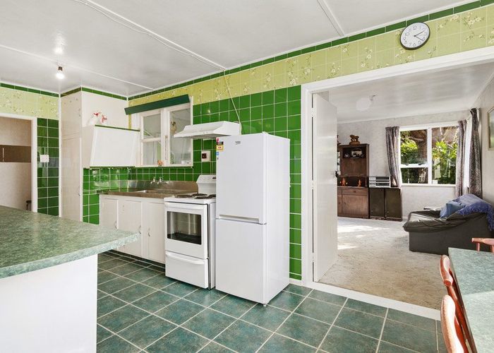  at 100 Moorefield Road, Johnsonville, Wellington