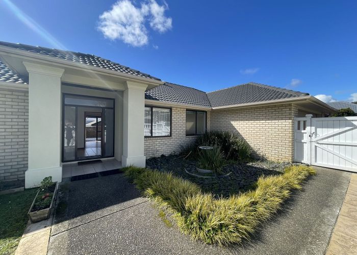  at 12 Lansell Dr, East Tamaki Heights, Manukau City, Auckland