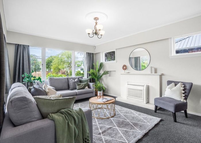  at 22 Hudson Avenue, Ebdentown, Upper Hutt