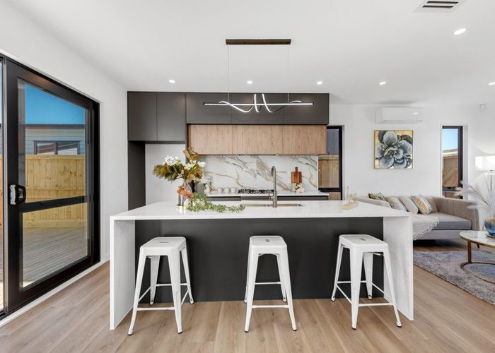  at 14 Kobe Street, Papakura, Papakura, Auckland