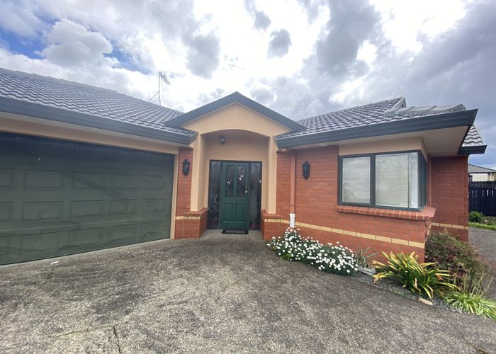  at 11 Pat O'Connor Place, Manurewa, Manukau City, Auckland