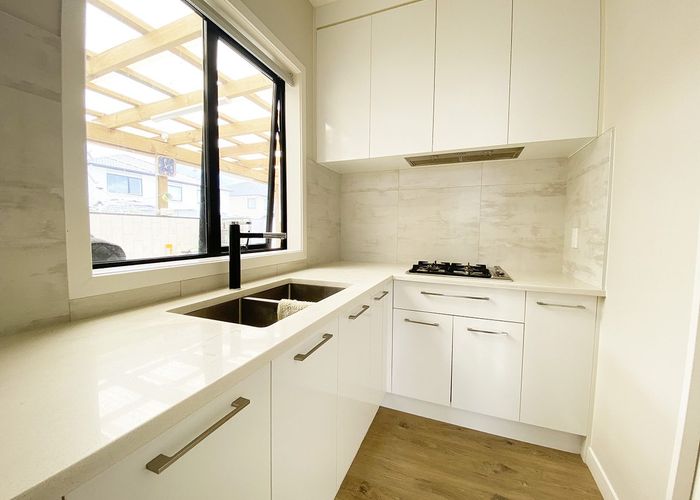  at 23 Calcite Avenue, Flat Bush, Manukau City, Auckland