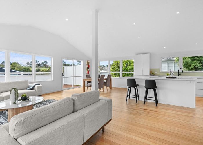  at 154 Gowing Drive, Meadowbank, Auckland