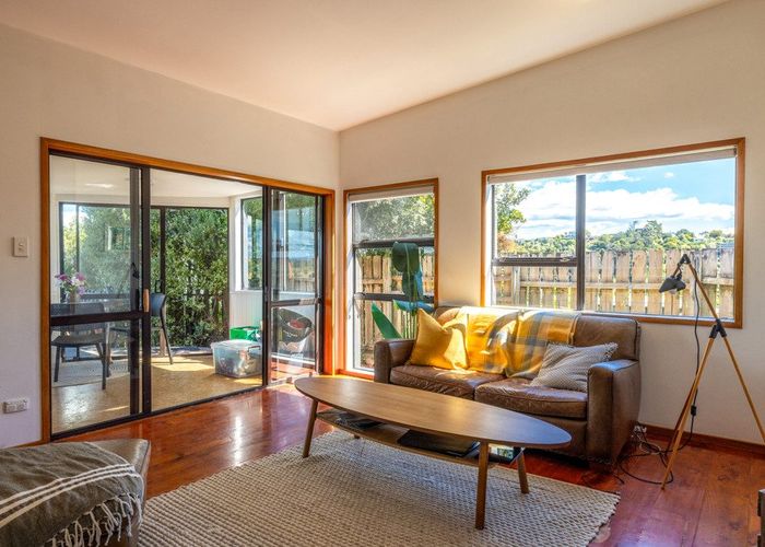 at 15 Tetley Road, Surfdale, Waiheke Island