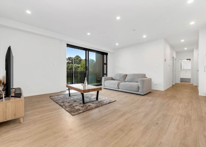  at 102/7C Hinaki Street, Point England, Auckland City, Auckland