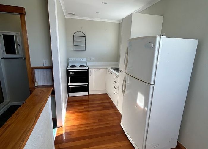  at 49 Meeanee Road, Taradale, Napier