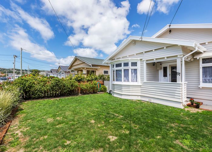  at 57 Ellesmere Avenue, Miramar, Wellington