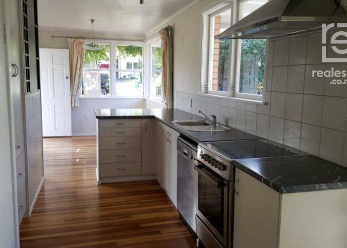  at 10 Vista Terrace, Hillcrest, Hamilton, Waikato