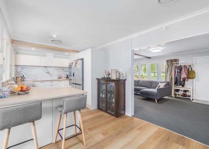  at 42 Cresswell Avenue, Burwood, Christchurch City, Canterbury