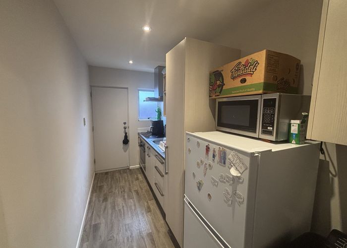  at 2/80 Purchas Street, St. Albans, Christchurch City, Canterbury