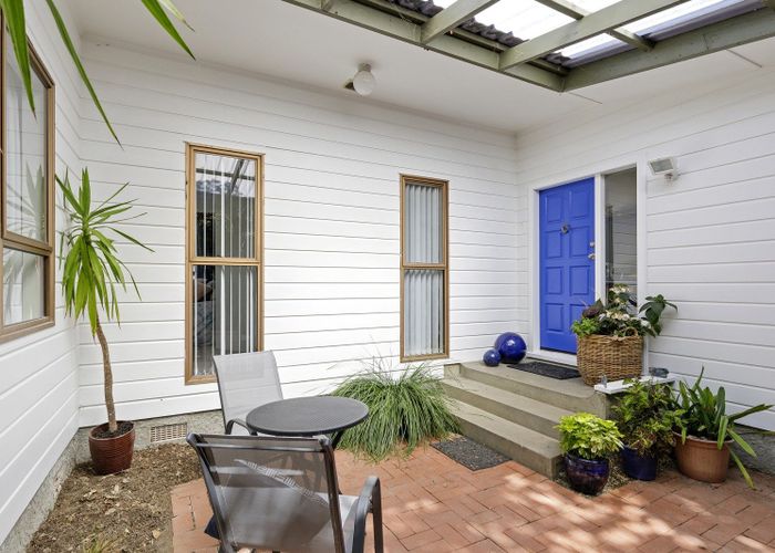  at 10 Otira Grove, Kelson, Lower Hutt