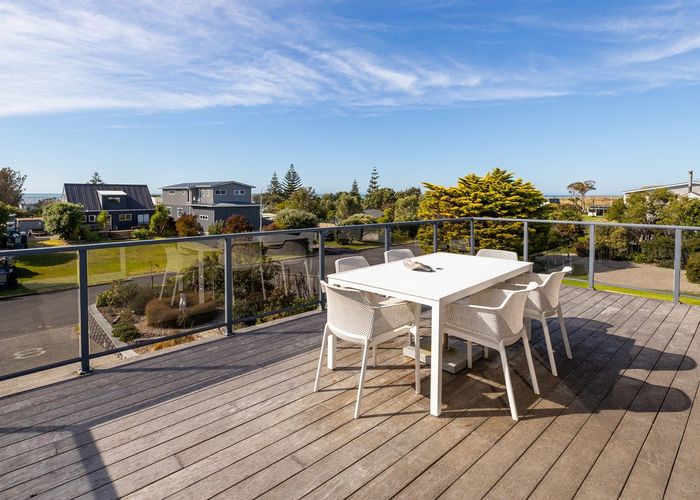 at 8 Tamarisk Drive, Riversdale Beach, Masterton, Wellington