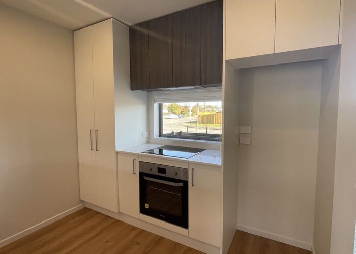  at 4/33 Hercules Street, Shirley, Christchurch