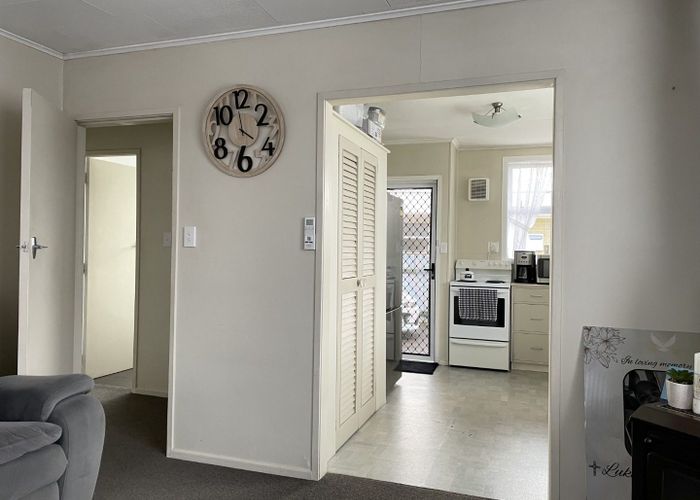  at 2/109 Clouston Park Road , Clouston Park, Upper Hutt, Wellington