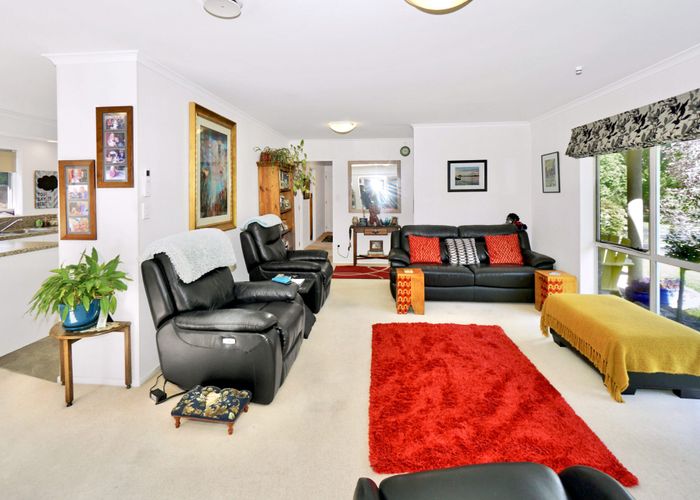  at 14 Muir Place, Te Puke