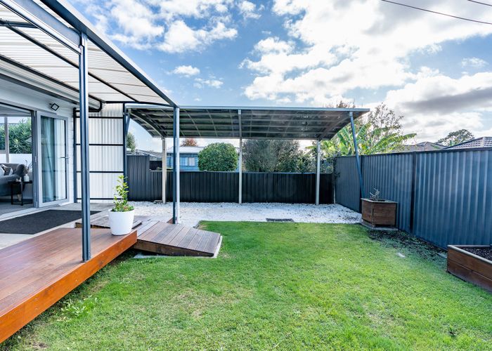  at 12A Leslie Place, Deanwell, Hamilton, Waikato