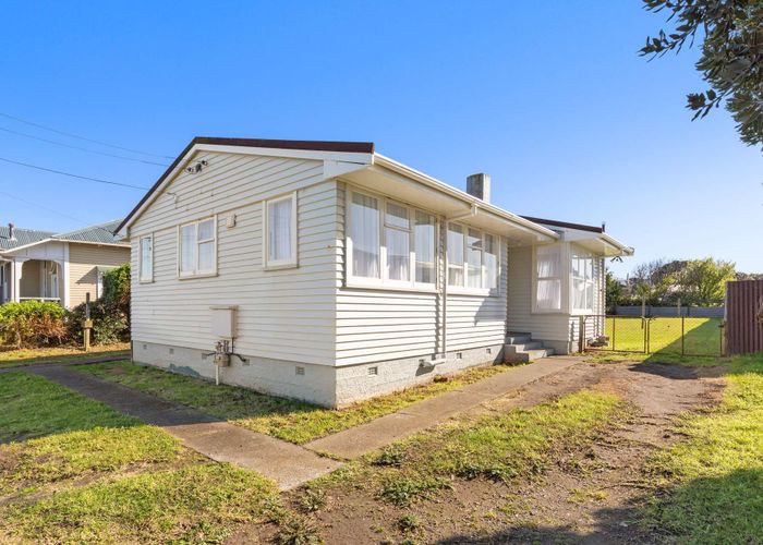  at 172 Puriri Street, Castlecliff, Whanganui, Manawatu / Whanganui