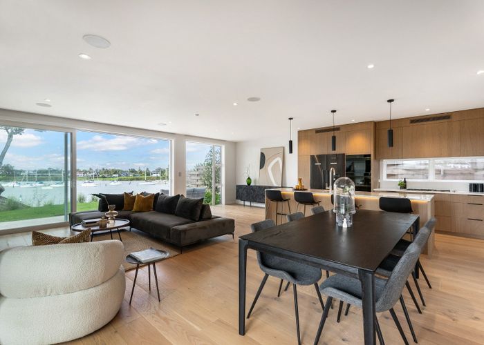  at 24F Riverview Road, Panmure, Auckland City, Auckland