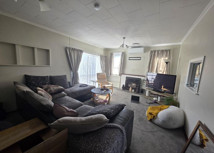  at 10 Whakatiki Street, Trentham, Upper Hutt, Wellington