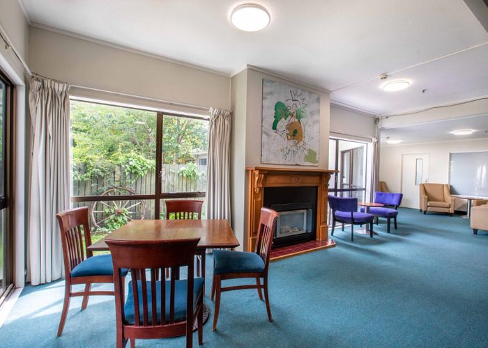  at Earp St Advert - Single Room with shared bathroom common/18 Earp St, Johnsonville, Wellington, Wellington