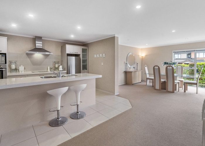  at 52 Topland Drive, Flat Bush, Auckland