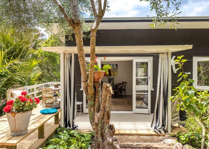  at 17 Palm Road, Palm Beach, Waiheke Island