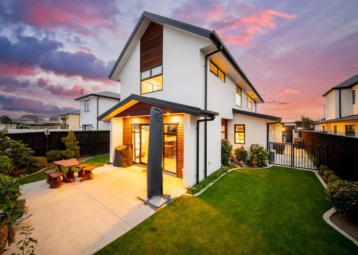  at 16 Glenturret Drive, Casebrook, Christchurch City, Canterbury