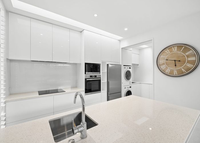  at 45 Clissold Street, Merivale, Christchurch City, Canterbury