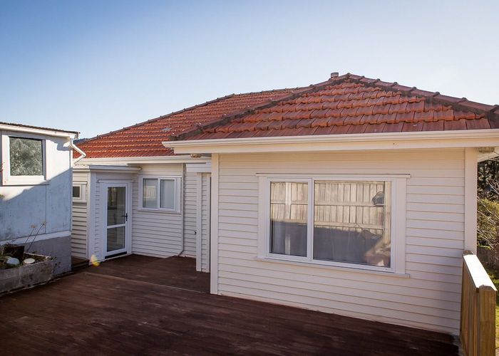  at 25 Handyside, Tawa, Wellington, Wellington
