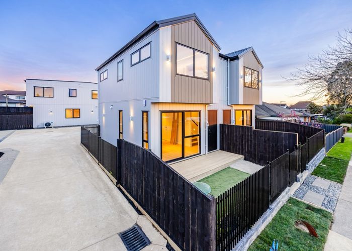  at Lot 3/9 Grande Vue Road, Papatoetoe, Manukau City, Auckland