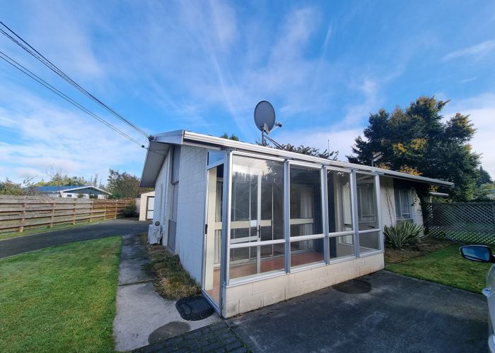  at 8B Gifford Place, Utuhina, Rotorua, Bay Of Plenty