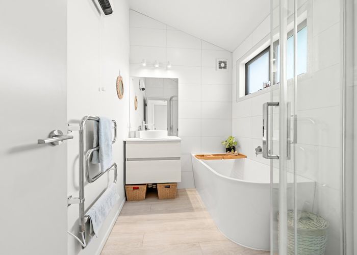  at 1 Colenso Place, Otaki Beach, Kapiti Coast, Wellington