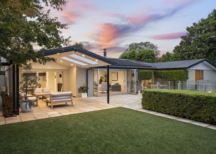  at 89B Memorial Avenue, Ilam, Christchurch City, Canterbury