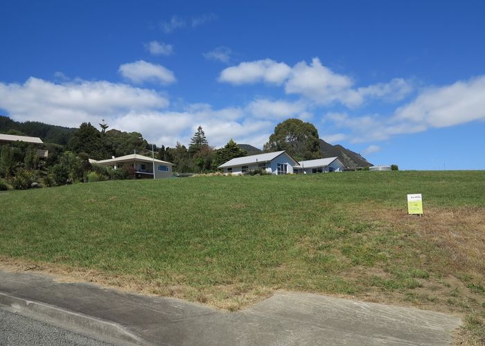  at 13 Pohutukawa Place, Takaka