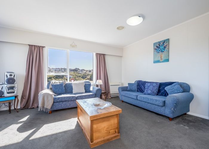  at 2/25 Mulberry Street, Maungaraki, Lower Hutt