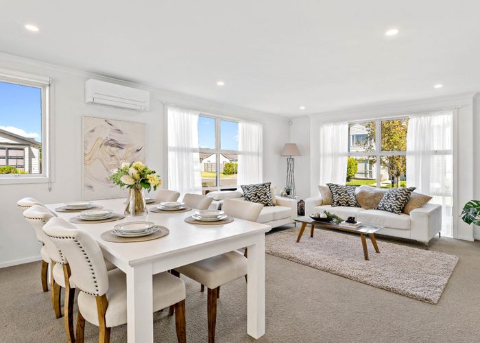  at 27 Hollowout Street, Takanini, Auckland