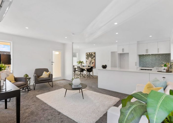 at 33 Japonica Drive, Beach Haven, North Shore City, Auckland